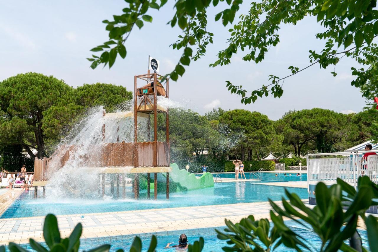 Hotel GoOutside Venezia Cavallino-Treporti Exterior foto